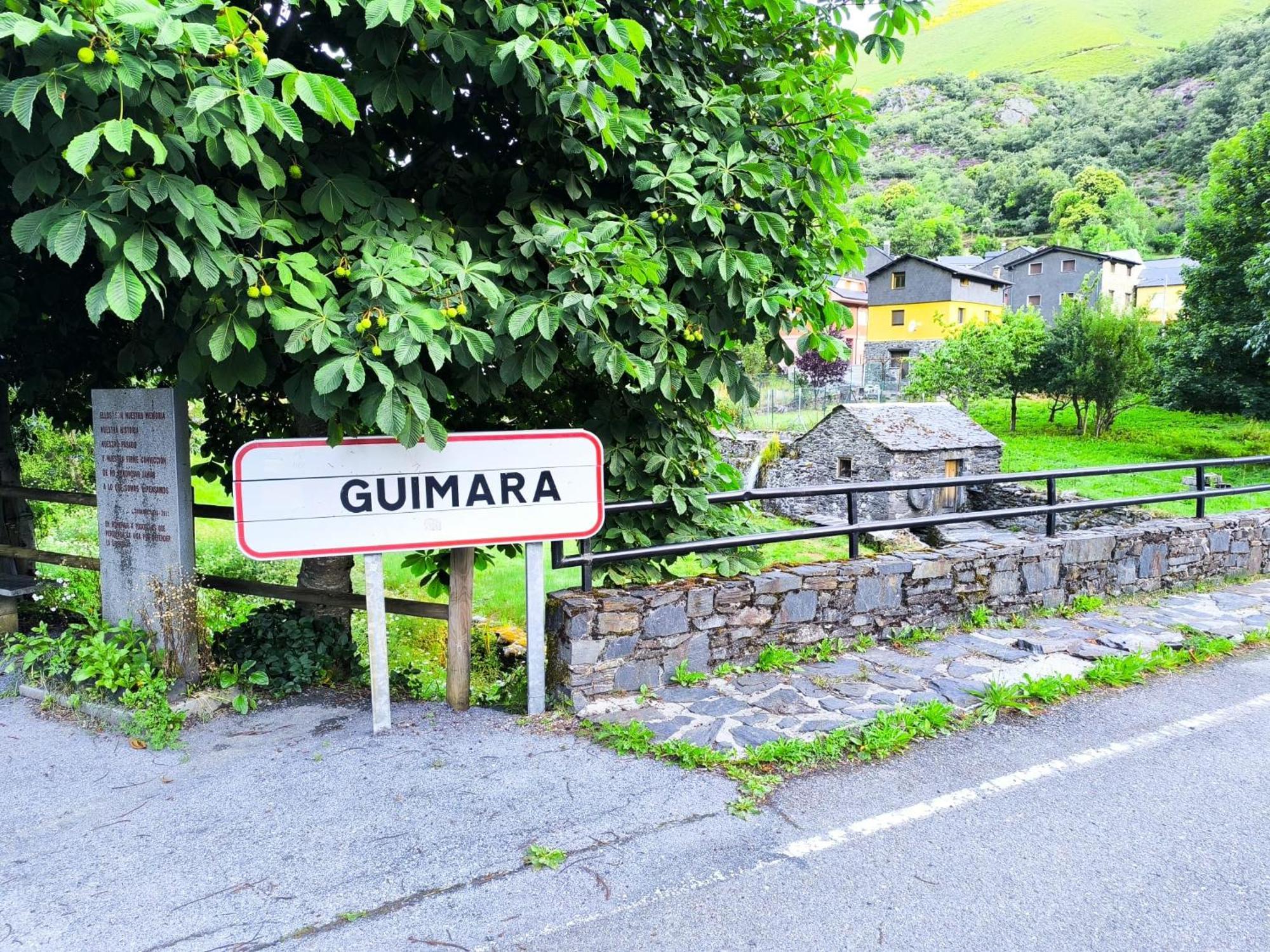 Casa Miravalles Fornela Guimara Buitenkant foto